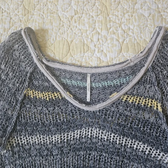 Free People "Life's A Beach" Long Knit Sweater - Picture 4 of 10